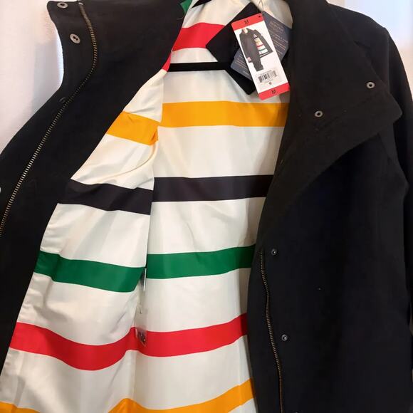 Pendleton Cascade Wool Coat – Black with Rare Stripe Lining (Men’s M) - Picture 9 of 13